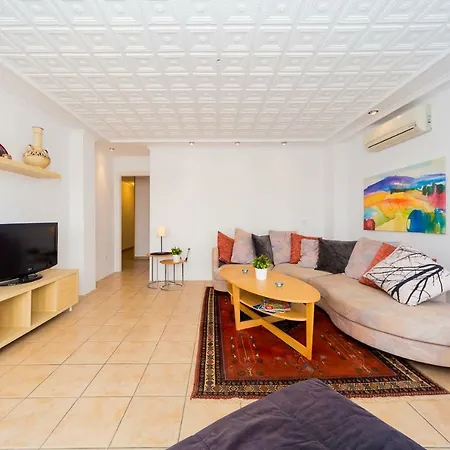 Apartamento Alegria Id106 *